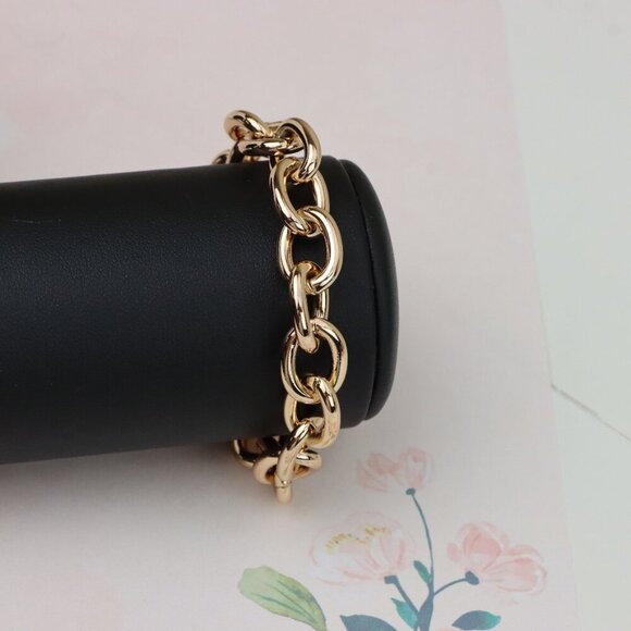 "Bold Oval Link Rose Gold Bracelet in High Quality Gold Plated Brass,XPBL0992 - Picture 9 of 12